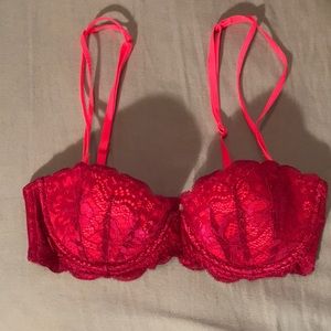 Victoria’s Secret PINK “Date” bra